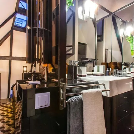 Old Stables Penthouse Apartman