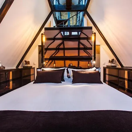 Old Stables Penthouse Lisboa